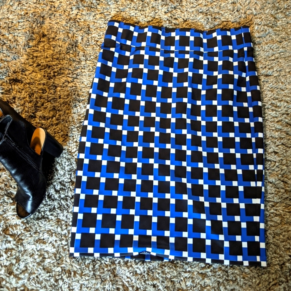 Pencil skirt